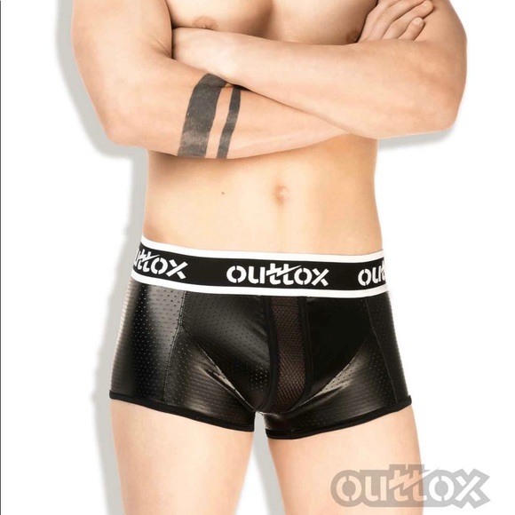 Outtox Black Wrap Rear Trunks-TR141-90-M. - Picture 1 of 4